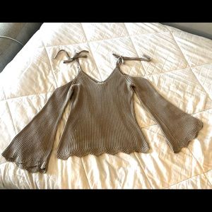 Flying Tomato cold shoulder sweater